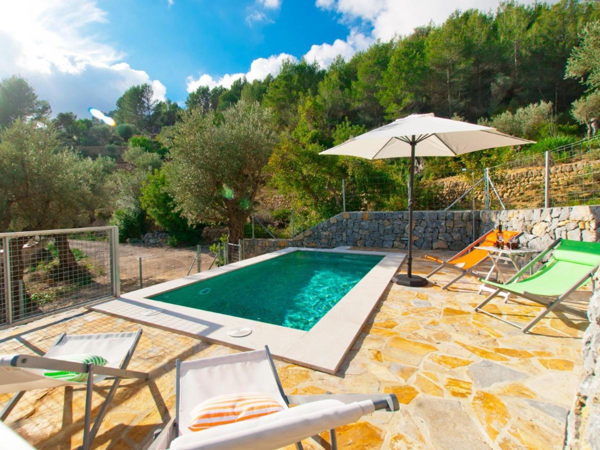 Mancor Pool & Mountain Views Villa